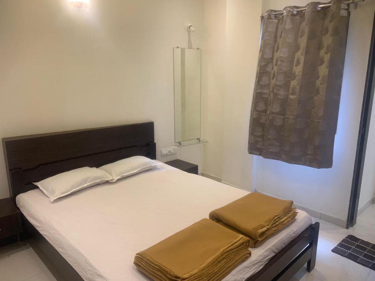 Shri Mahalaxmi Executive Yatri Niwas Villa Колхапур Екстериор снимка