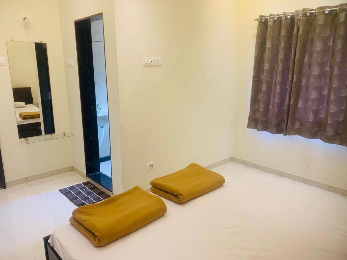 Shri Mahalaxmi Executive Yatri Niwas Villa Колхапур Екстериор снимка